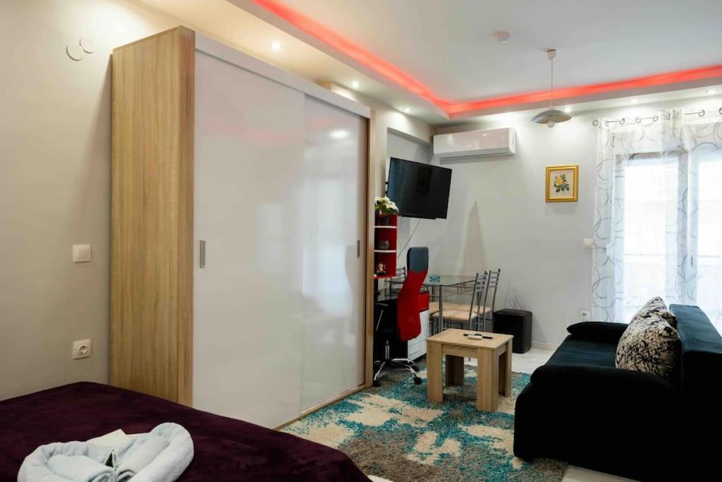 Luxury In Downtown Apartmán