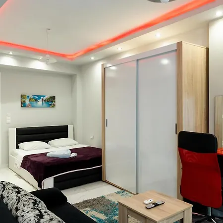Luxury Studio In Downtown Thessaloniki Exterior photo