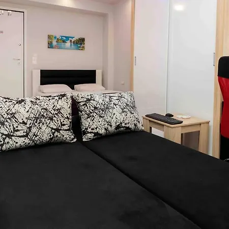 Luxury Studio In Downtown Thessaloniki Exterior photo